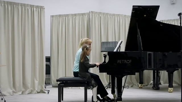 Т.Плотникова "Солнечный день". Играет Полина Олейник, 1 класс. ДМШ им.А.Т.Гречанинова смотреть онлайн