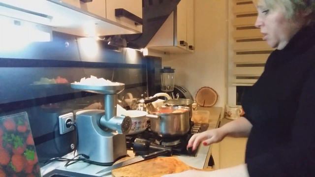 ДИЕТИЧЕСКИЕ КОТЛЕТКИ,ОЧЕНЬ ВКУСНЫЕ смотреть онлайн