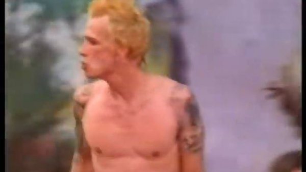 Stone Temple Pilots - Trippin' On A Hole In A Paper Heart (Live from Rolling Rock 2.0 2001)