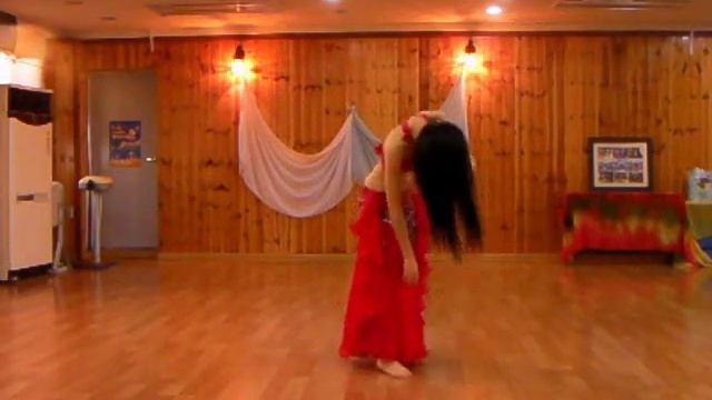 Samia belly dance - Tabla solo choreography смотреть онлайн