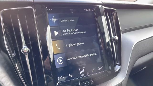 2018 Volvo XC60 Inscription / Walkaround with Heather смотреть онлайн