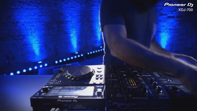 Islands tech - Обзор Pioneer Xdj 700 смотреть онлайн