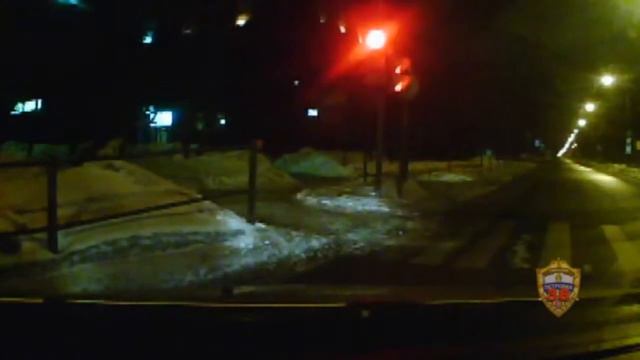 Полицейские САО задержали пождозреваемого в угоне иномарки смотреть онлайн