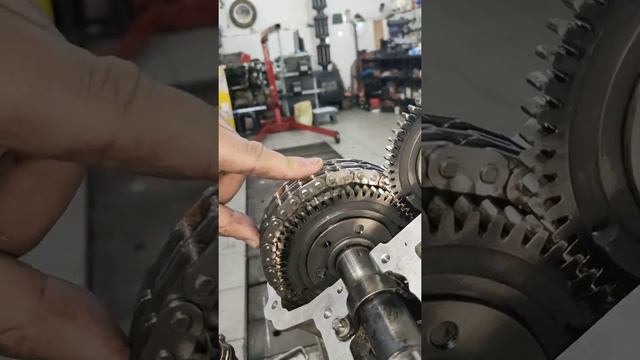 Distributie Mercedes V6 320cdi , Timing Chain Mercedes 320cdi(romanian) смотреть онлайн