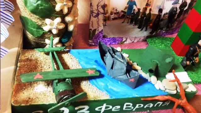 ГЕЛЕНДЖИК. ПОДЕЛКИ К 23 ФЕВРАЛЯ И 9 МАЯ В ДЕТСКИЙ САД! смотреть онлайн