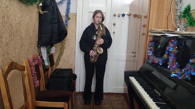 И.Корнелюк "Город,которого нет"-играет Гриневич София смотреть онлайн