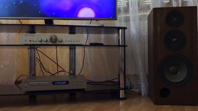 Cambridge Audio Azur 340A + NAD C 521 BEE + Audes Эстония 30 AC-003 смотреть онлайн