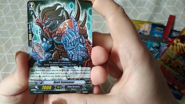 ККИ. Обзор и Распаковка бустеров Cardfight!! Vanguard G / Авангард смотреть онлайн