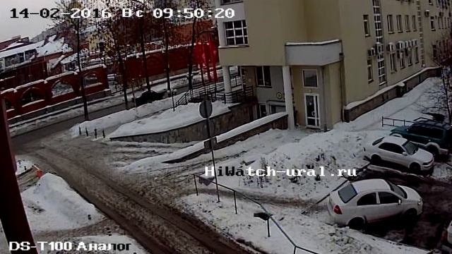 HiWatch DS-T100 Аналоговый режим сумрак (Функция шумо-подавления выключена) смотреть онлайн