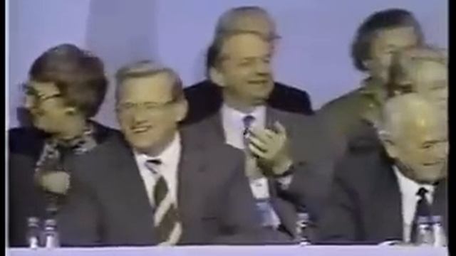 Thatcher's Parrot Sketch, Complete