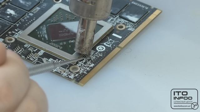 ШОК! Запаяли в iMac Б/Ушный видеочип? смотреть онлайн