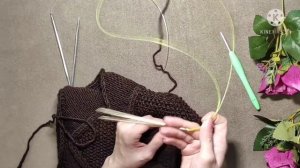 ?Теплый и уютный женский кардиган - куртка с аранами, на молнии и с капюшоном. Часть 3.