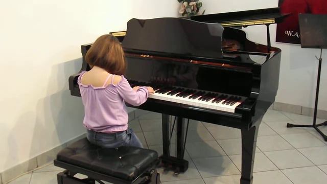 Jovana playing piano смотреть онлайн