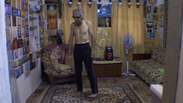 ГАРМОНИЗИРУЮЩАЯ УТРЕННЯЯ ЗАРЯДКА И ЙОГА (часть 3) +2 смотреть онлайн