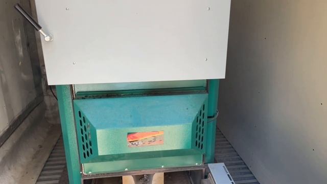 Starting up the Kiln (Eco Angus Burner) смотреть онлайн