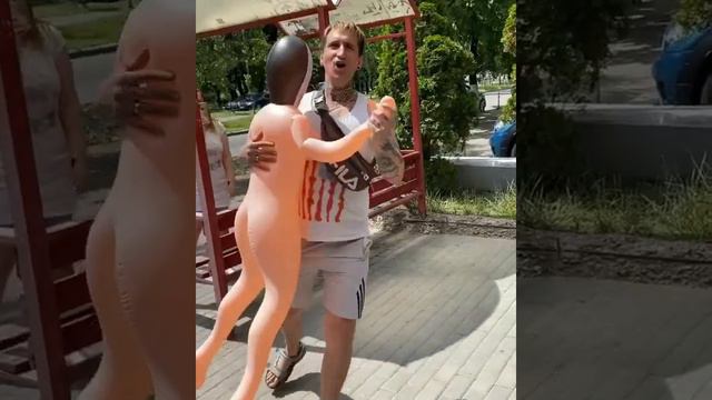 Как найти лучшую девушку в мире смотреть онлайн