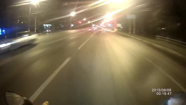 Гангсто катание на мото, с водными пистолетами смотреть онлайн