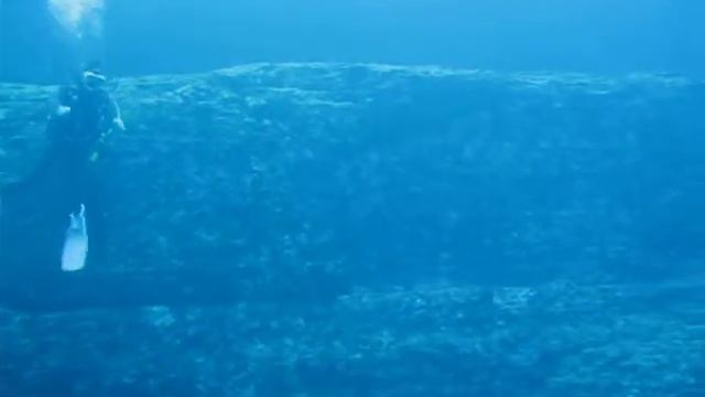 与那国海底遺跡　流れつよい