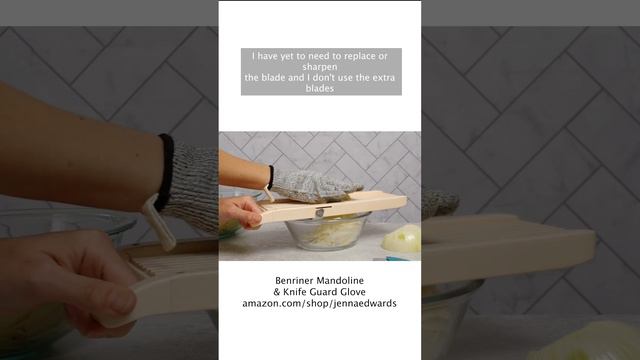 Easiest Way to Make Even Slices - Benriner Mandoline and Knife Guard Glove смотреть онлайн