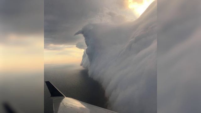 Земля в иллюминаторе смотреть онлайн