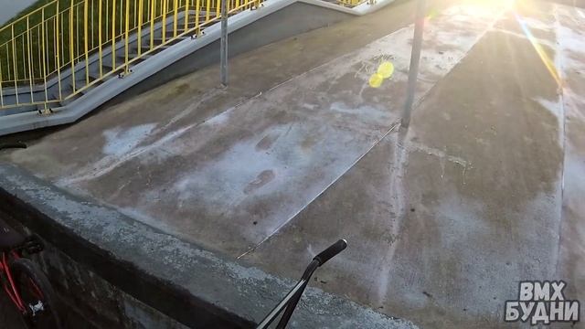 BMX БУДНИ | КРУИЗИМ НА BMX ПО STREET СПОТАМ И НЕ ДЕЛАЕМ ТРЮКИ НА BMX смотреть онлайн