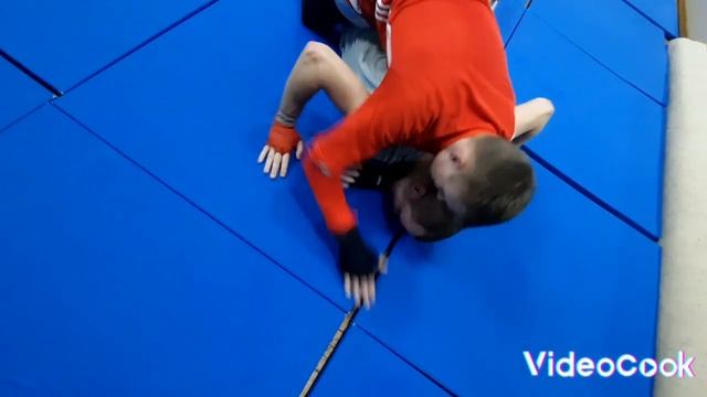 Знаменка ОЛИМП!!! Тренир По ММА Бойцовский Клуб-Гладиатор г.Орел Проф-Тренер Андрей Ермаков смотреть онлайн