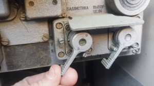 Действия наводчика-оператора при включении системы управления огнем танка Т-80