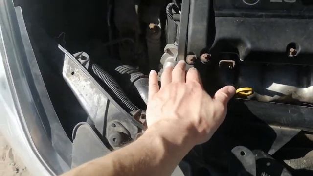 OPEL CORSA D 2008 1.4 AT закипает /антифриз через верх ???? смотреть онлайн