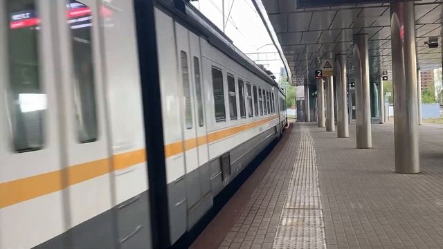 ЭД4М 464 на станции «Аминьевская» смотреть онлайн
