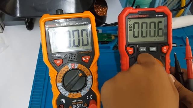 Habotest HT118C VS PeakMeter PM18C