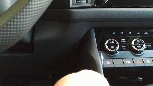 Skoda Kodiaq VRS interior materials смотреть онлайн