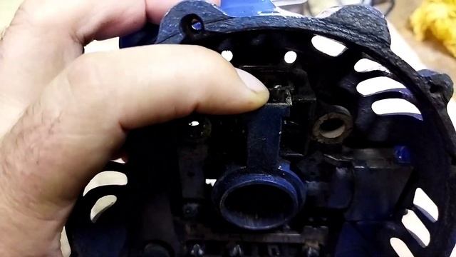 Дизельный минитрактор.ч2 генератор.