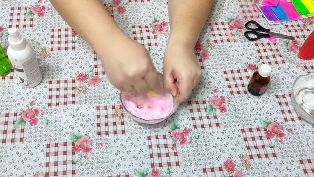 КАК СДЕЛАТЬ ЯРКО-РОЗОВЫЙ СЛАЙМ смотреть онлайн