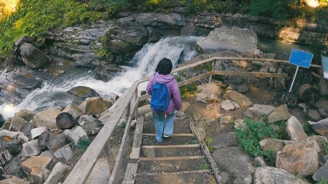 РОЗА ХУТОР в несезон. Октябрь 2022. Парк водопадов Менделиха.