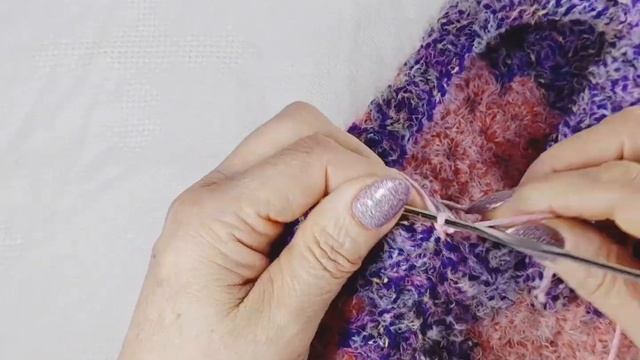 БЕЗРУКАВКА ИЗ ПЯТИУГОЛЬНЫХ МОТИВОВ -крючком????? смотреть онлайн