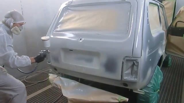 Покраска Нивы Раптором (средняя текстура U-Pol Raptor)