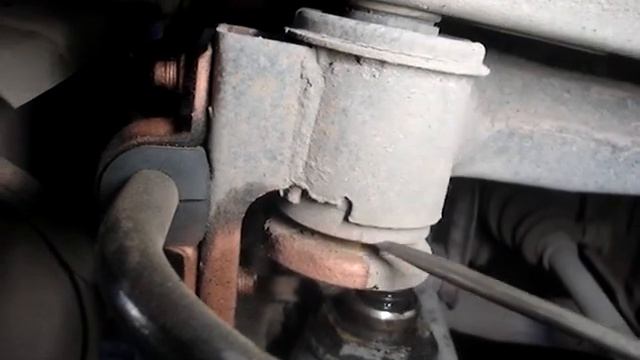 Сайлентблоки заднего подрамника X-Trail T30..