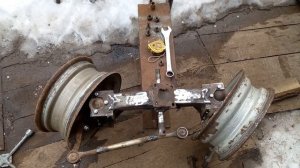 сделали и переделали,передняя балка для минитрактора