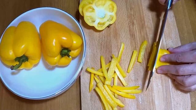 Готовлю постоянно лечо с курицей. Нежная курочка с овощами смотреть онлайн