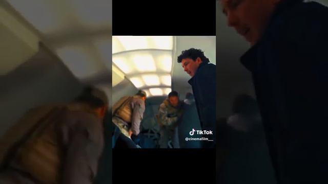 не важно кто напротив важно кто рядом смотреть онлайн