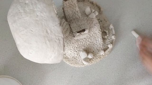 DIY. Домик гнома в сумрачном лесу. Лепим из бумажной глины смотреть онлайн