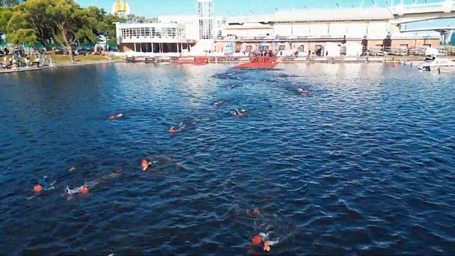 Cоревнования по триатлону «Медный всадник» 2023 смотреть онлайн