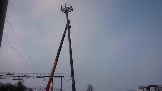 Установка мачты освещения. смотреть онлайн