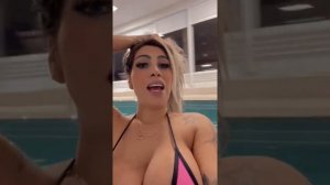 Juju Ferrari (LIVE) ? Loira  Gostosa Sensualizando
