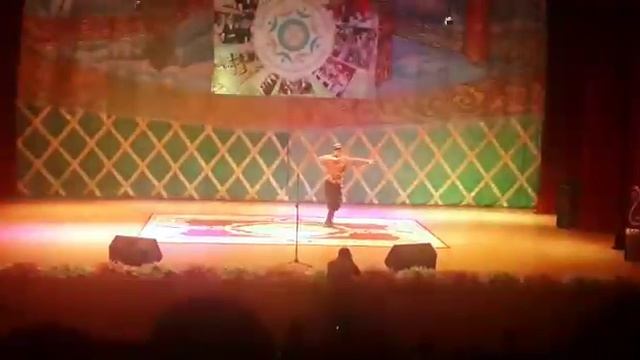 Национальный танец Таджикистана смотреть онлайн