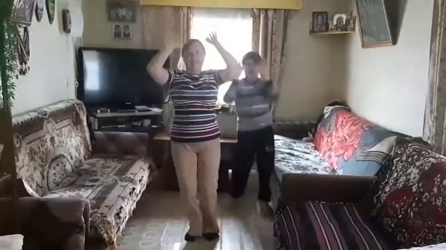 Мастер- класс. Диско-танец "Стирка" смотреть онлайн