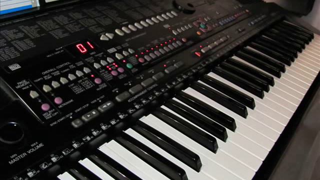 Yamaha PSR-510 Demo 1 смотреть онлайн