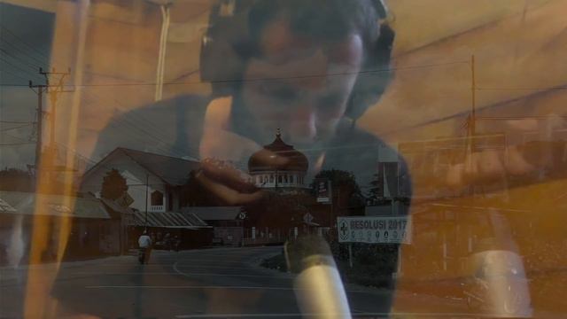 Pocket Saxophone Saxmonica Space Jazz Indonesia смотреть онлайн