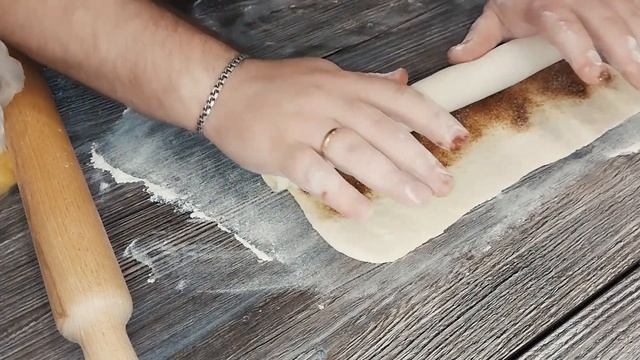 Булочки с корицей "Cinnabon"! Шикарные Булочки к чаю/ Булочки с Начинкой. Сдоба. Простой рецепт! смотреть онлайн