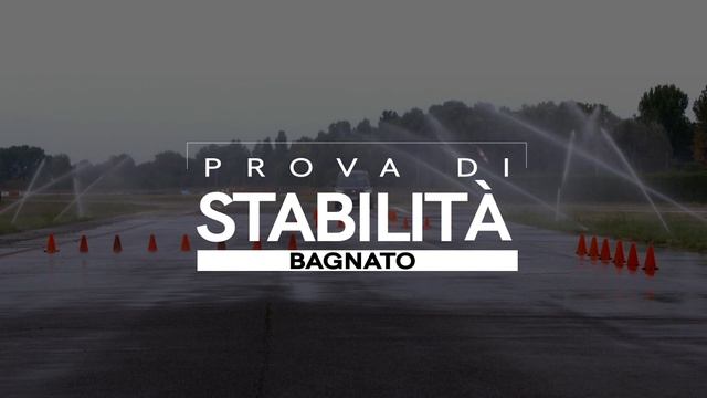 Renault Kangoo (2021): la prova di stabilità смотреть онлайн